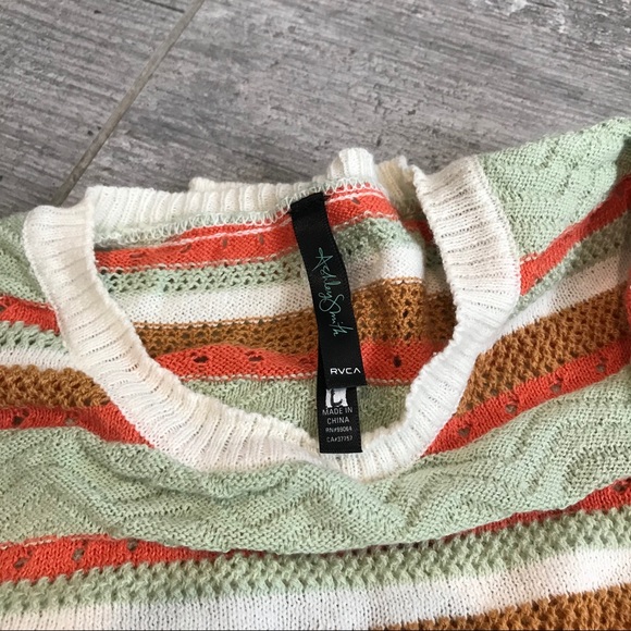 🔥🔥RVCA - ASHELY SMITH SIGNATURE CROP TOP🔥🔥 - Picture 6 of 6